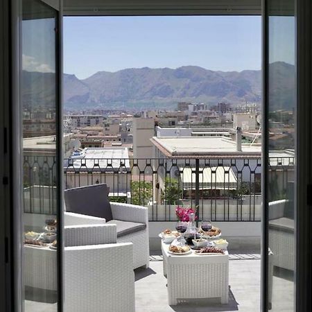 The View Apartment Palermo Bagian luar foto