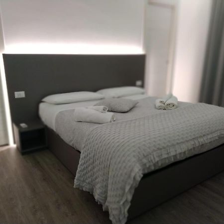 The View Apartment Palermo Bagian luar foto