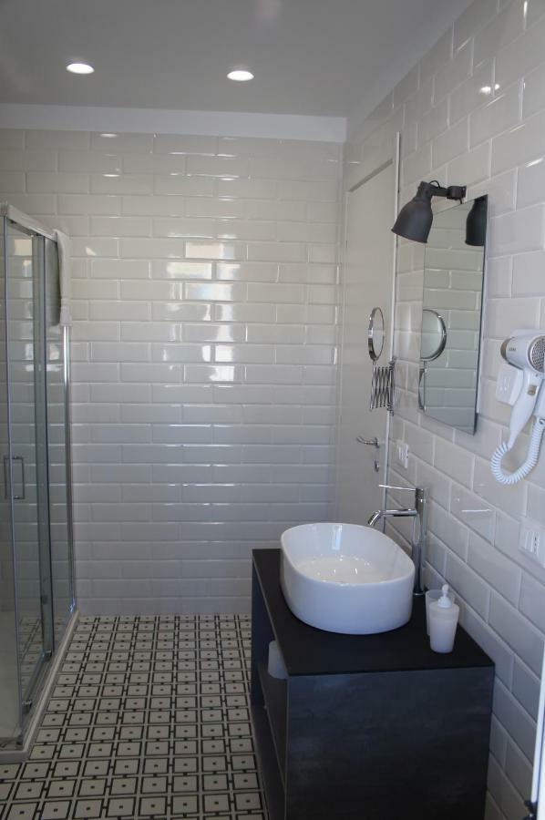 The View Apartment Palermo Bagian luar foto